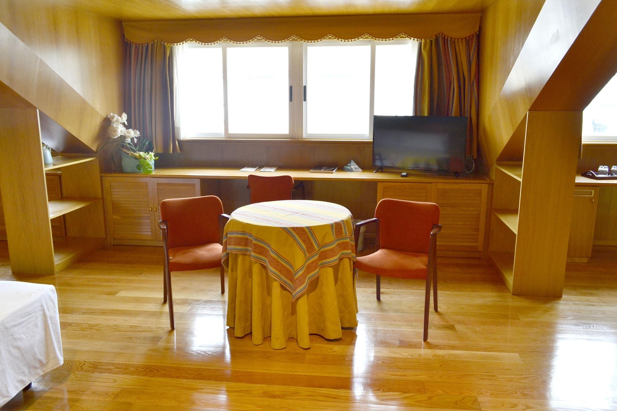 Hotel Alda El Suizo Ferrol Ngoại thất bức ảnh