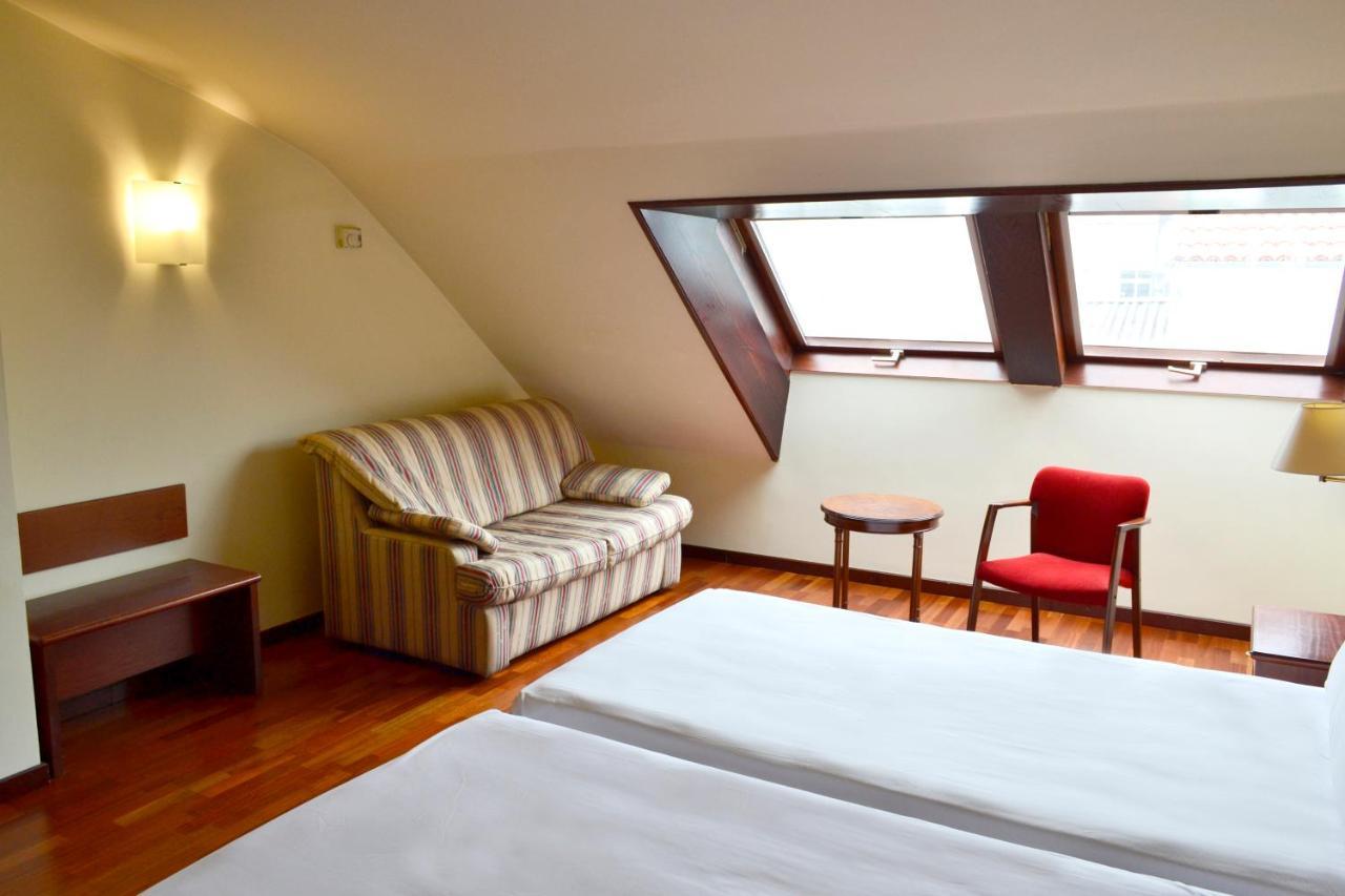 Hotel Alda El Suizo Ferrol Ngoại thất bức ảnh