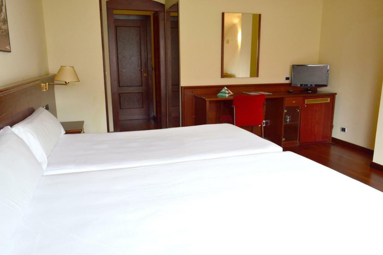 Hotel Alda El Suizo Ferrol Ngoại thất bức ảnh