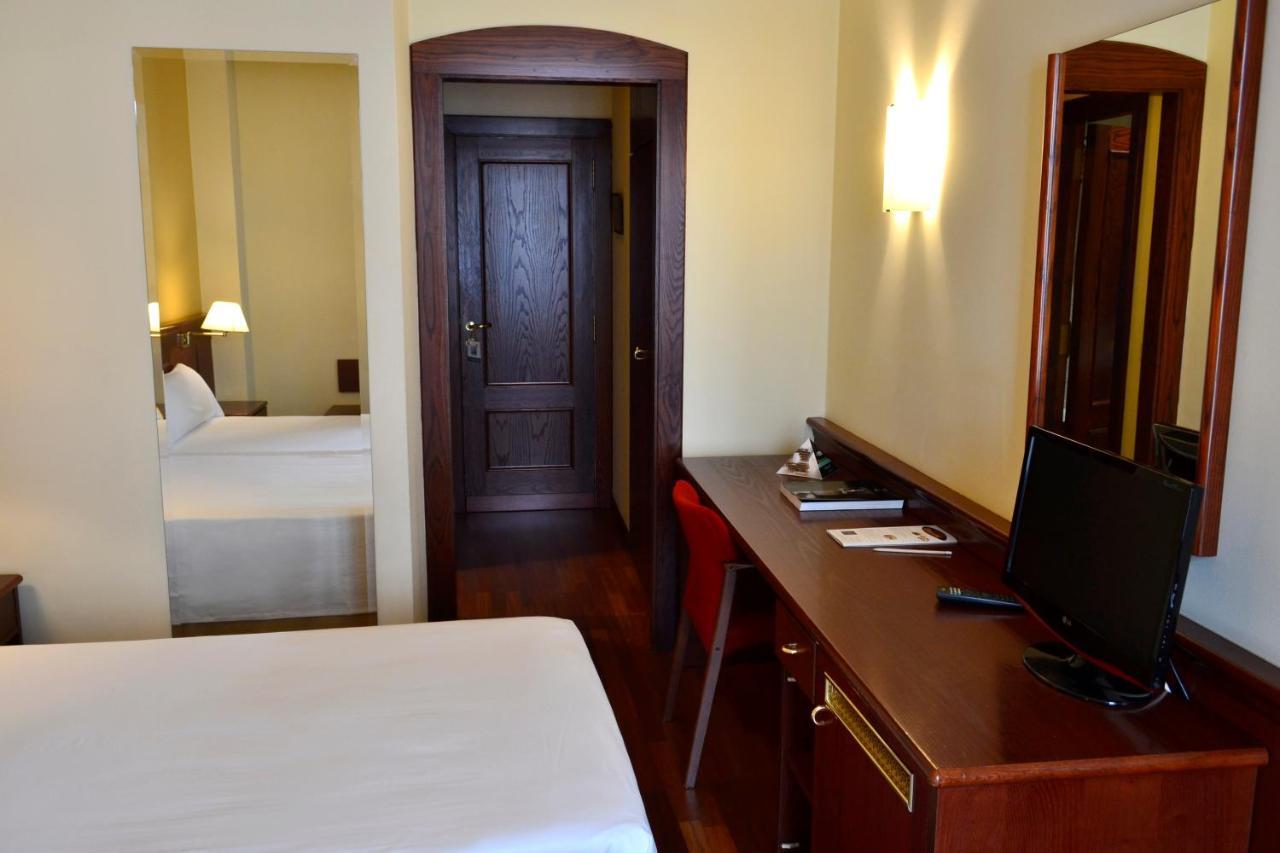 Hotel Alda El Suizo Ferrol Ngoại thất bức ảnh